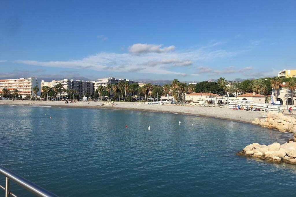 Charmant Appartement Bord De Mer, Plage Cagnes-sur-Mer Exteriér fotografie